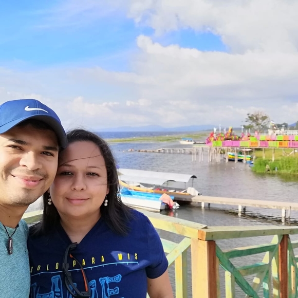 Meet your Posher, Marlon julian - Picture 1 of 1